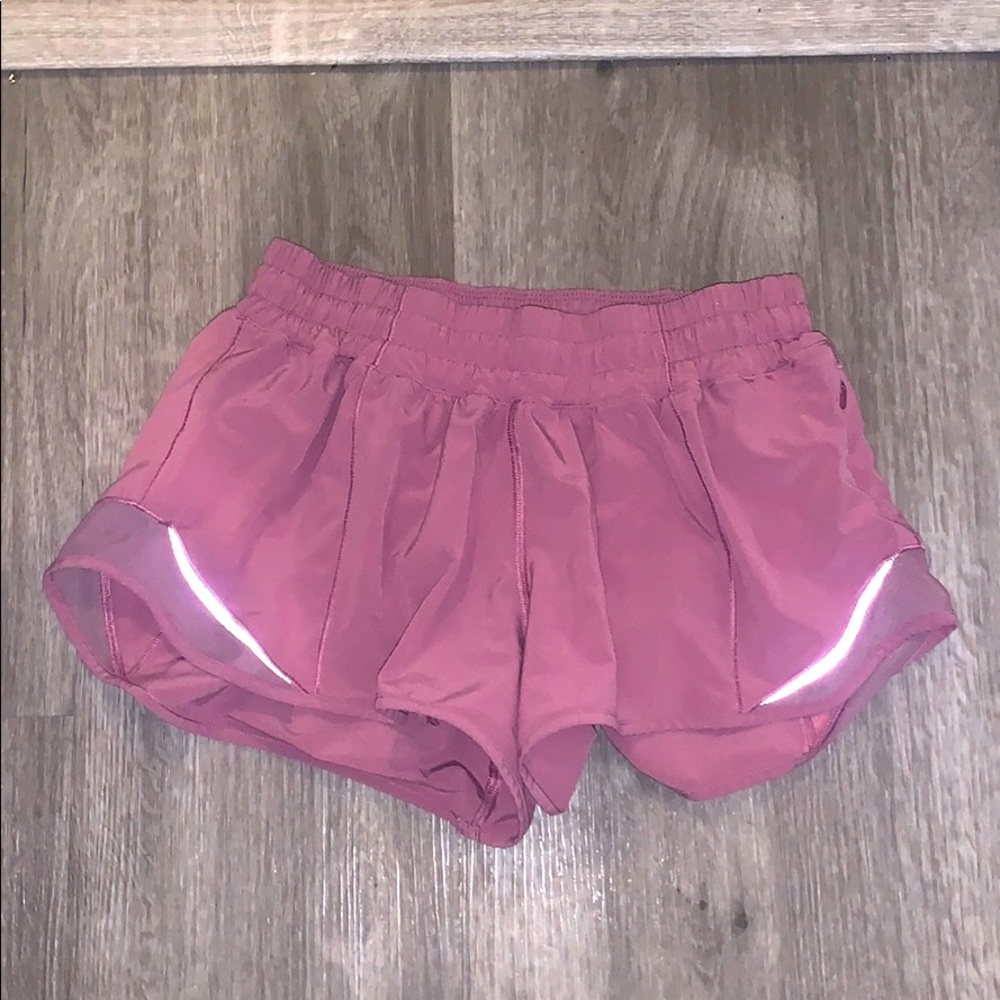 Lulu lemon hottie hot shorts